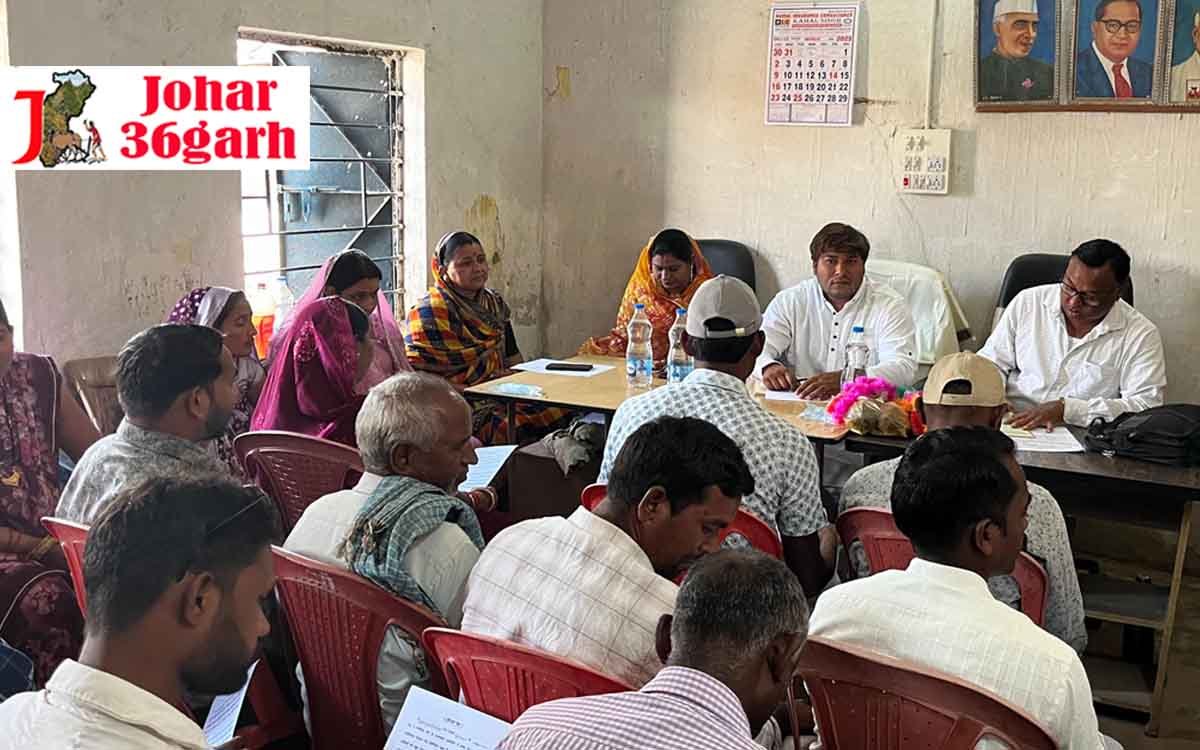पामगढ़ : कोनारगढ़ में जीत के बाद गाँव में जश्न, घर-घर पहुंचे युवा सरपंच अनिल जोशी, पहली बार में मिली सफलता