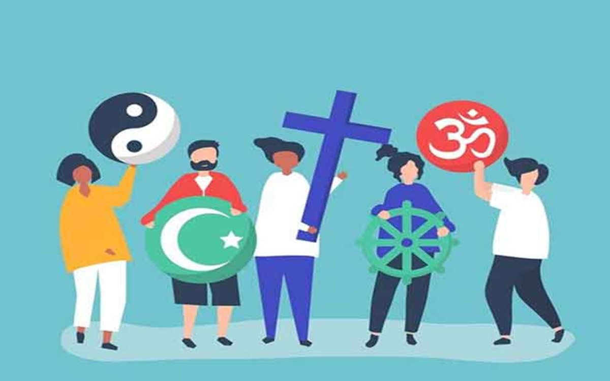 भारत में धर्म बदलना, क़ानूनी है या गैरकानूनी है, जाने आर्टिकल 25 क्या कहता है