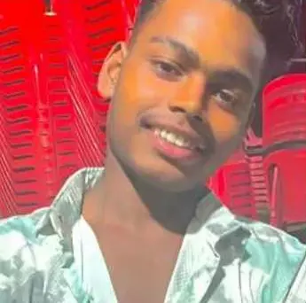 नाबालिग लड़की पर चाकू से हमला, वारदात के बाद युवक ने खुद पी लिया जहर, दोनों भर्ती