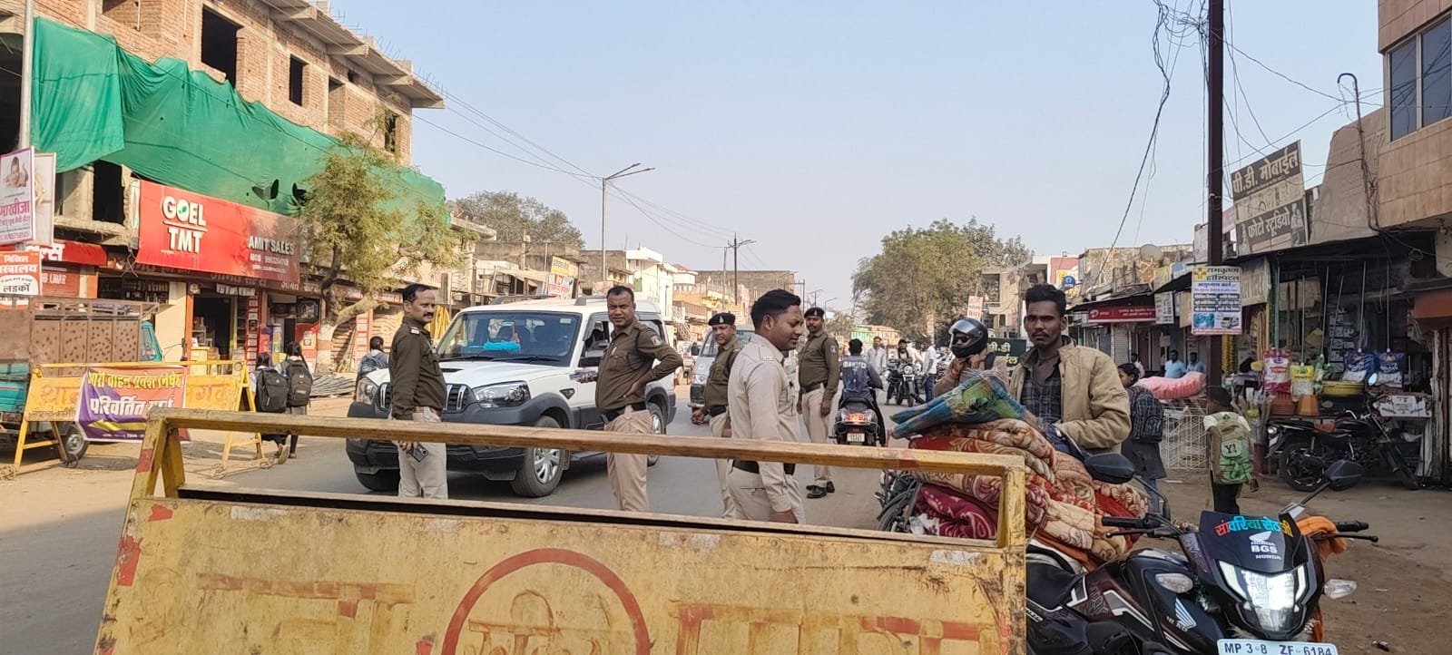 पामगढ़ में किसान से ढाई लाख रुपए की लूट, पल्सर सवार दो युवकों ने दिया घटना को अंजाम, चारों तरफ नाकेबंदी