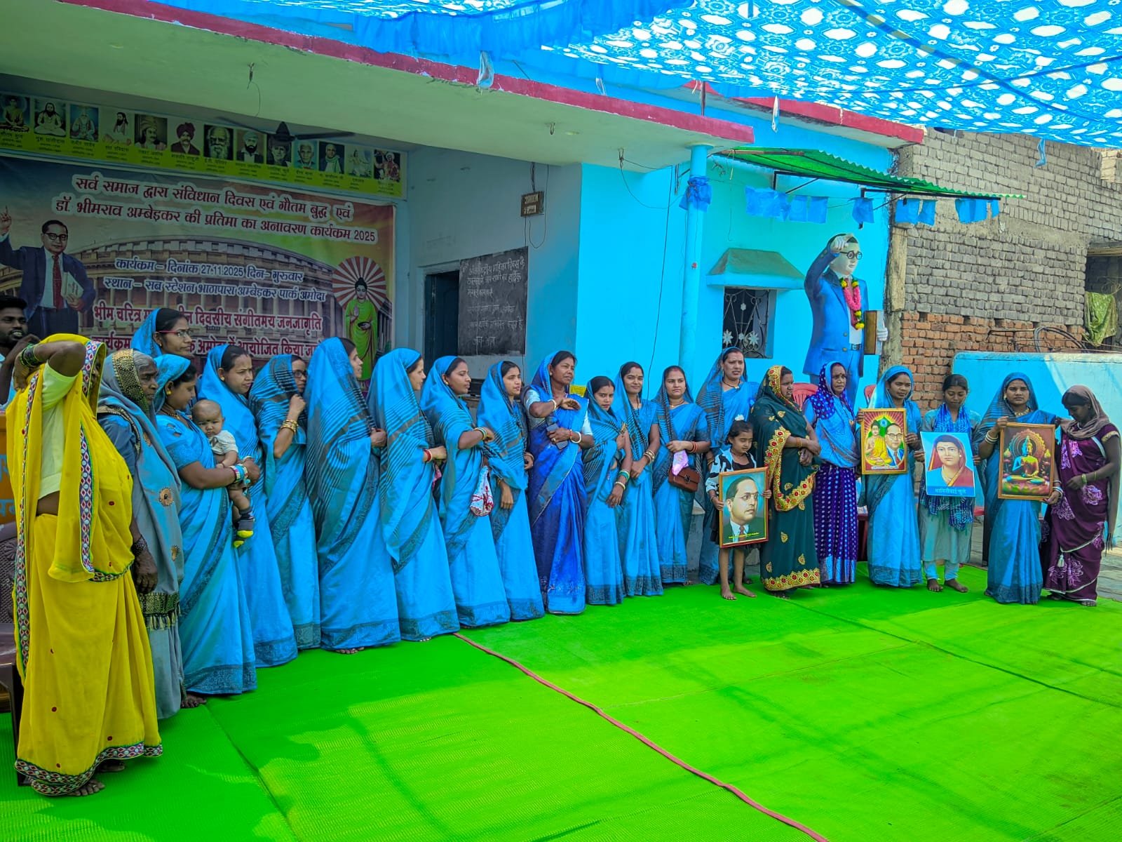 आमोद मे हुई अंतर्राष्ट्रीय महिला दिवस पर हुई नारी सशक्तिकरण एवं सामाजिक चिंतन गोष्ठी, महिलाओं दी गई मौलिक अधिकारों की जानकारी