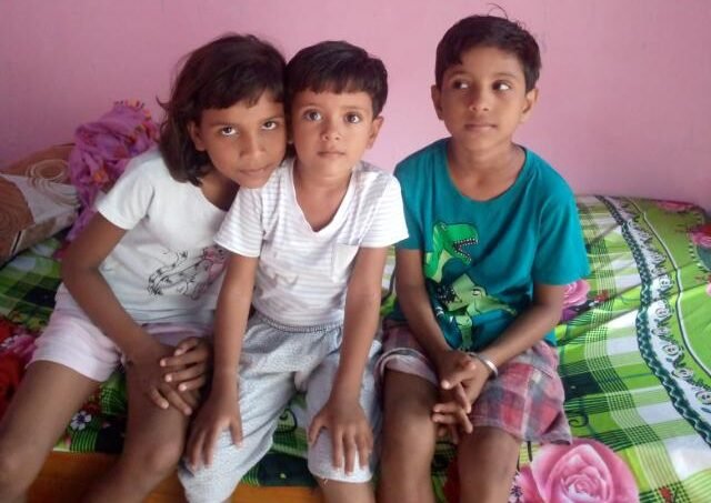 अकलतरा में देखते ही देखते उजड़ा हंसता खेलता परिवार, एक के बाद एक तीन बच्चियों की संदिग्ध मौत, माँ ने बताई उस दर्दभरी रात की दास्ताँ